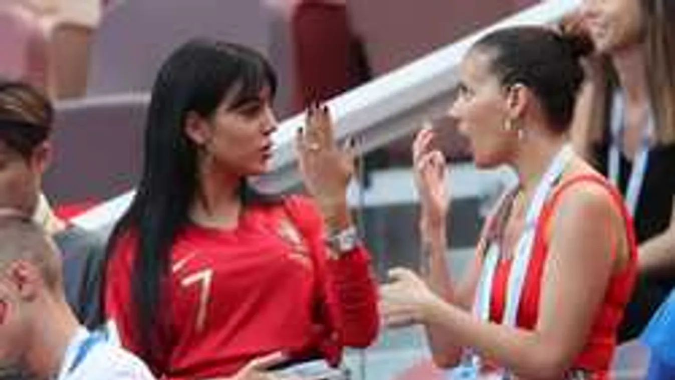 Romantika a lelátón, Ronaldónak nem csak a vébé fontos