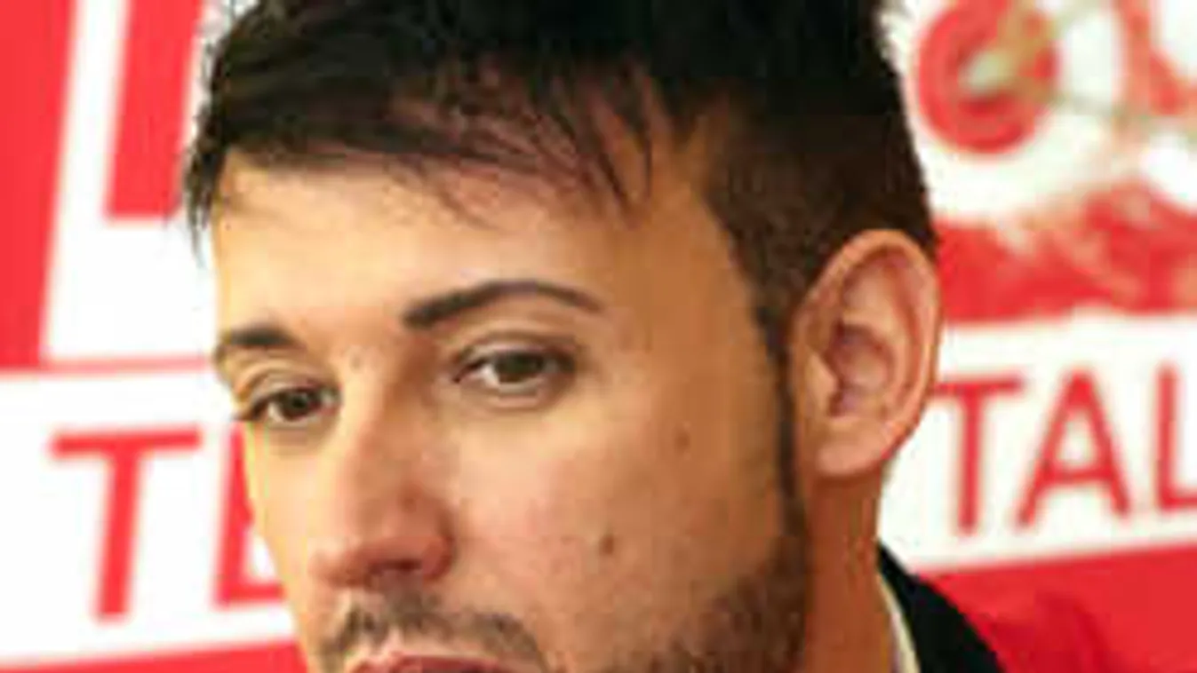 Dagad a botrány: durva, mivel vádolja Jolly Majkát