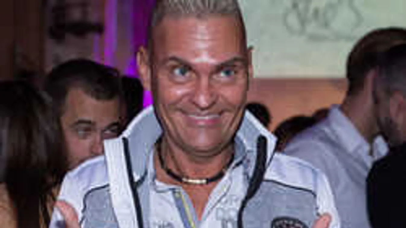 Tartozik a banknak, mégis ezzel a csúcsjárgánnyal jár magyar énekes