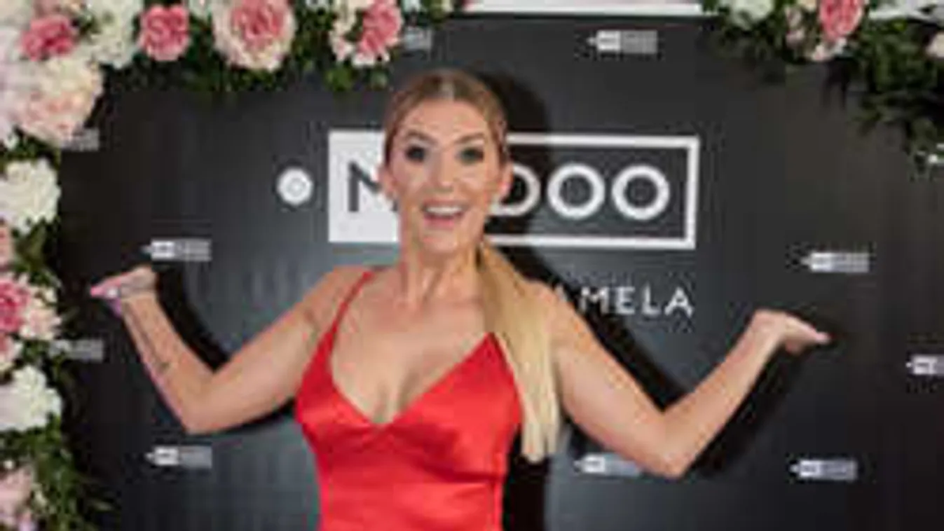 Mit szól ehhez Berki? Így öleli új szerelmét Hódi Pamela