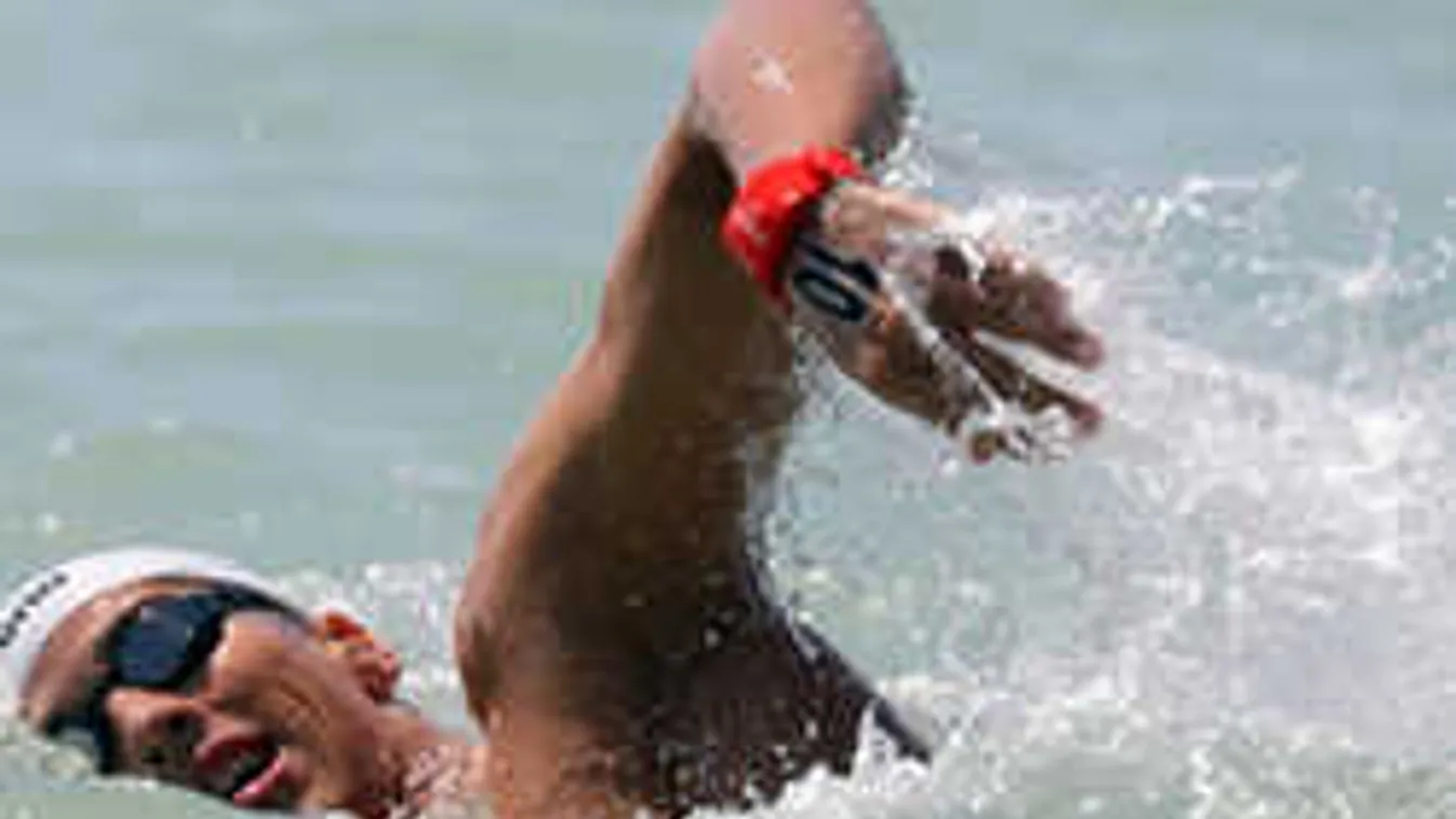 Olimpiai bajnok sztárok vágnak neki a Balatonnak