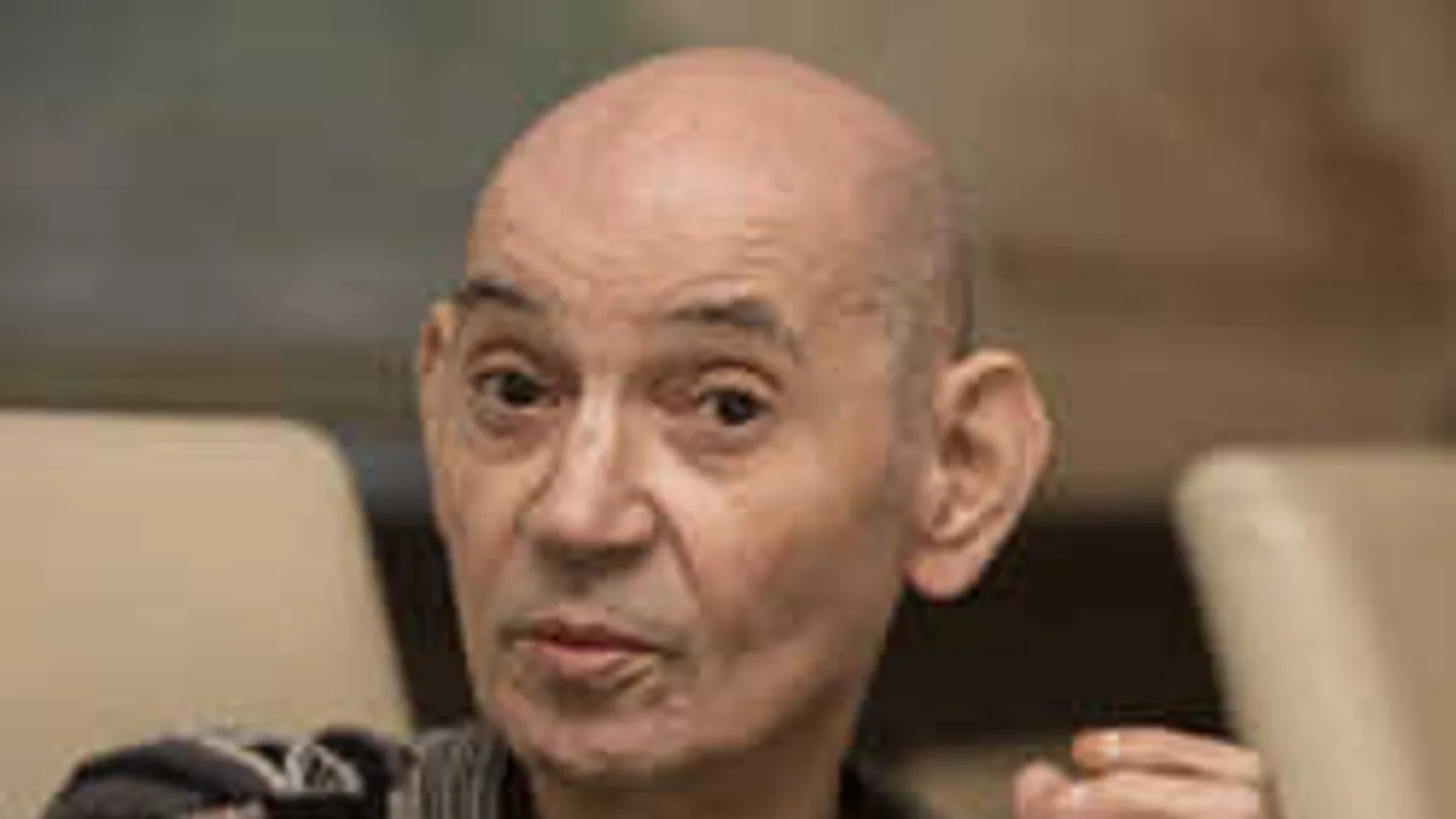 Kiderítettük, ki lakik az elhunyt Paudits Béla otthonában!