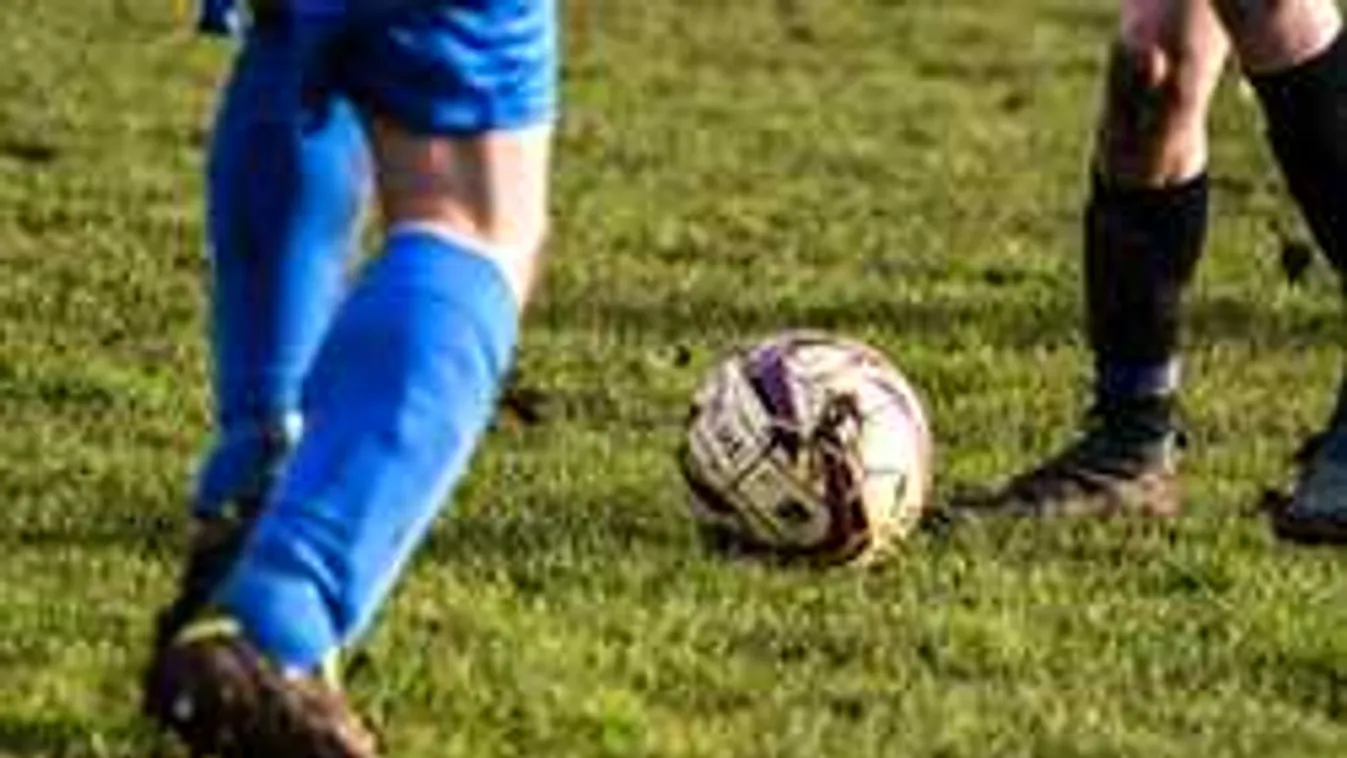 Félmeztelenül gázolták el a fiatal magyar focistát: azonnal meghalt