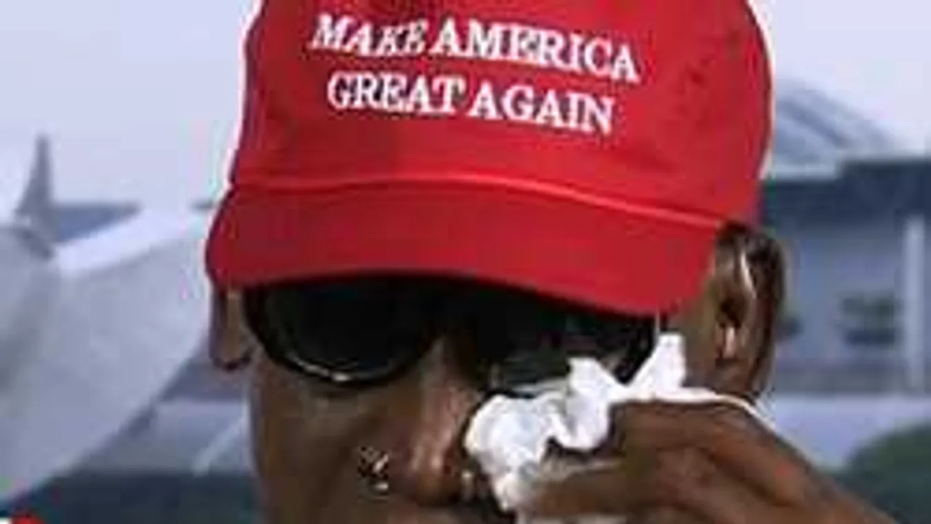 Rodman hozta össze a világbékét? Élő adásban sírta el magát a Féreg