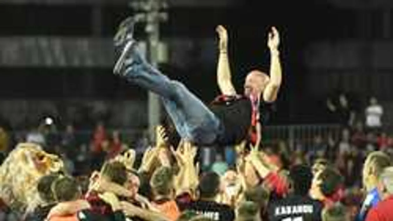 Olaszországból jött a hír: az MLSZ már tárgyal Leekens utódával