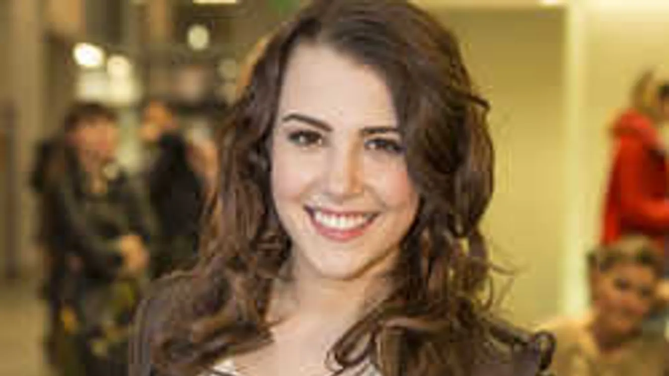 Megint beszóltak a szerelmesen pózoló Tóth Andinak