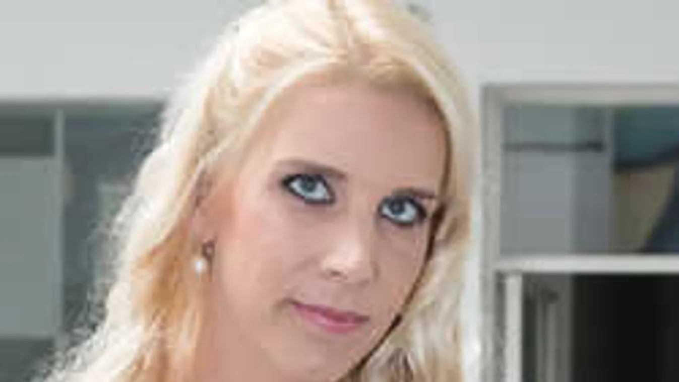 Kitálalt a leszbikus magyar színésznő exe, ijesztő, amit állít