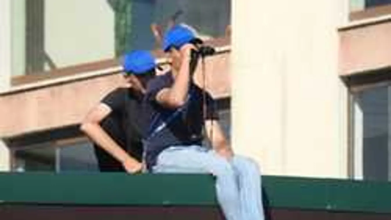 Félelem a világbajnokságon, kommandósok lepték el a brazilok szállását