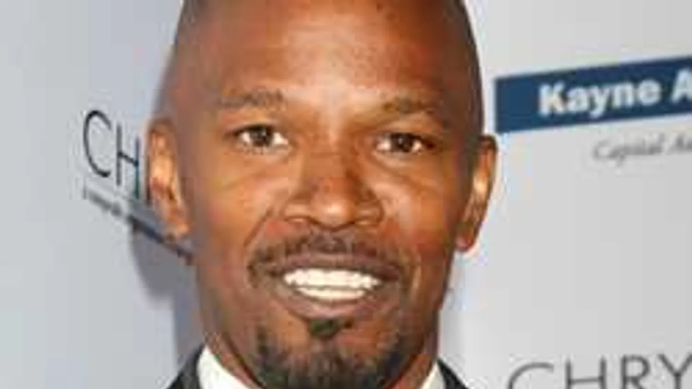 Nagyon furcsa vádak érték a sztárszínészt, ezt tette a nemi szervével