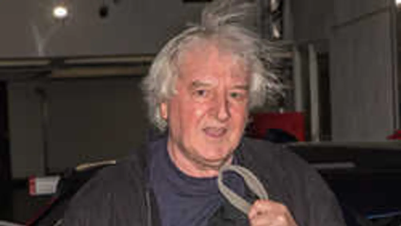 Fájdalmas árulás: legjobb barátja verte át Tahi Tóth László özvegyét!