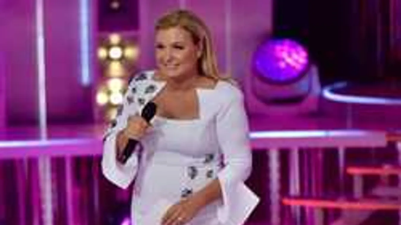 Megérkezett az első fotó Liptai Claudia esküvőjéről