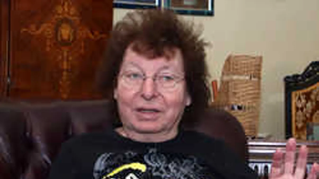 Ez ám az álomfizetés: milliókat kaptak a magyar zenészek!