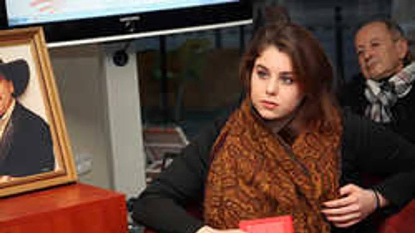 Ezért lenne felszolgáló Bajor Imre lánya