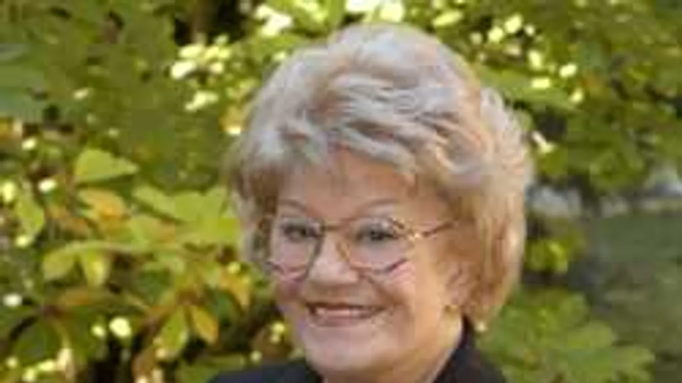 Már négy éve elment: Ma lenne 90 éves a legendás magyar énekesnő