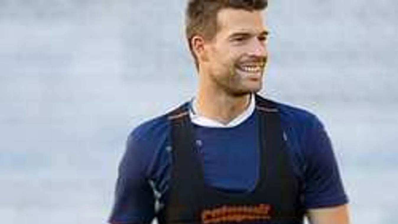 Eldőlt, nem számítanak a magyar válogatott focistára