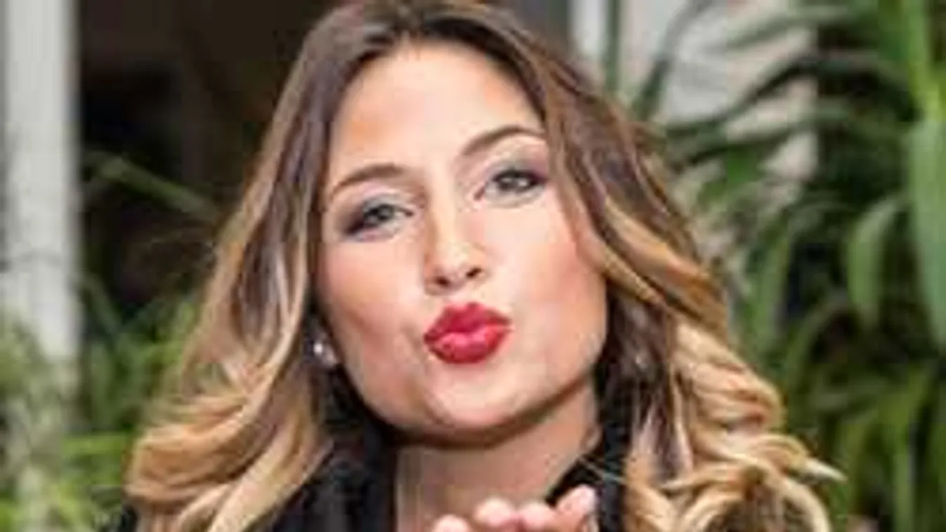 Ilyen kerek a popsija Laky Zsuzsinak a sok edzéstől