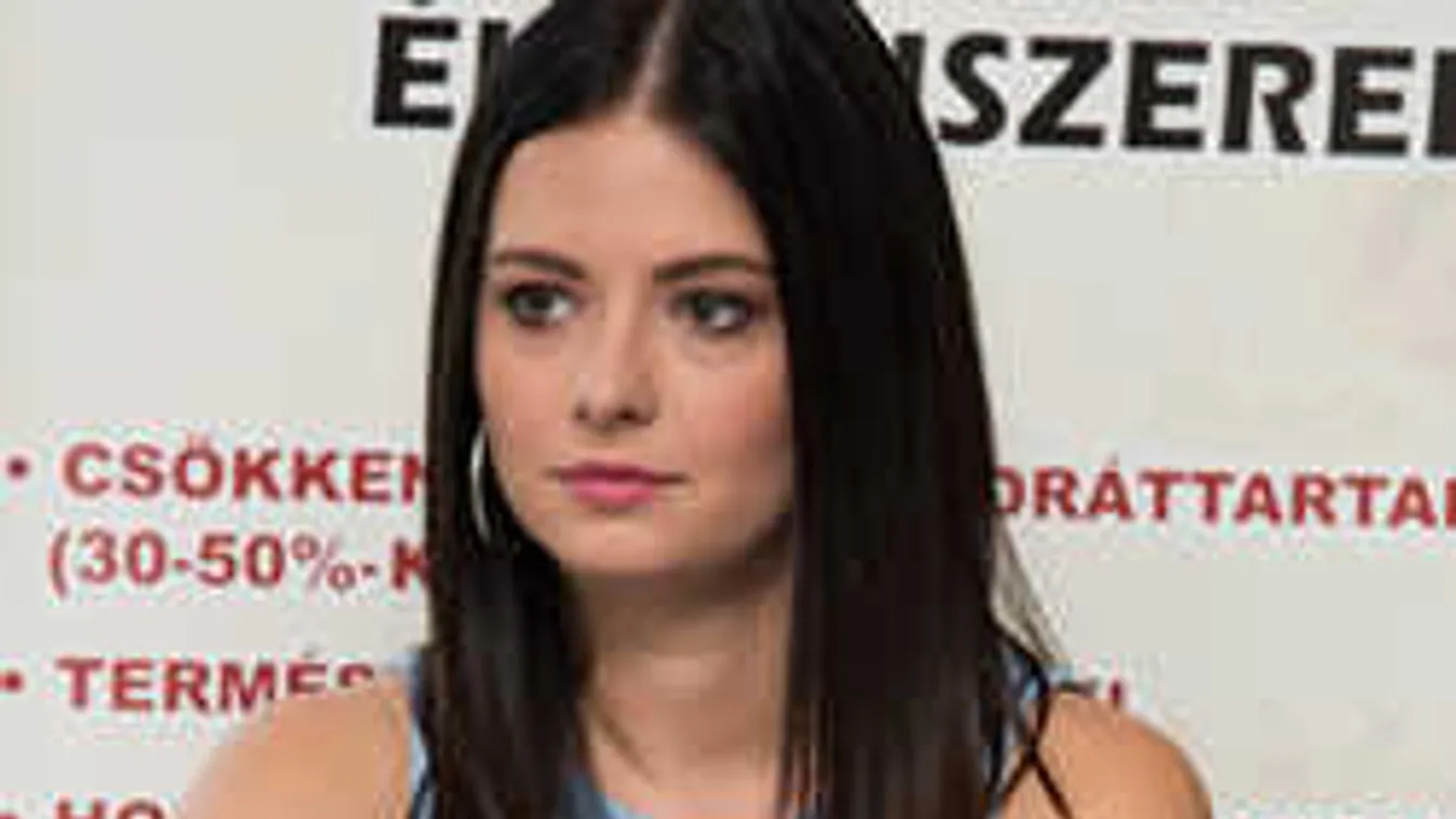 Még az orvosok is meglepődtek, állapotáról vallott a magyar énekesnő