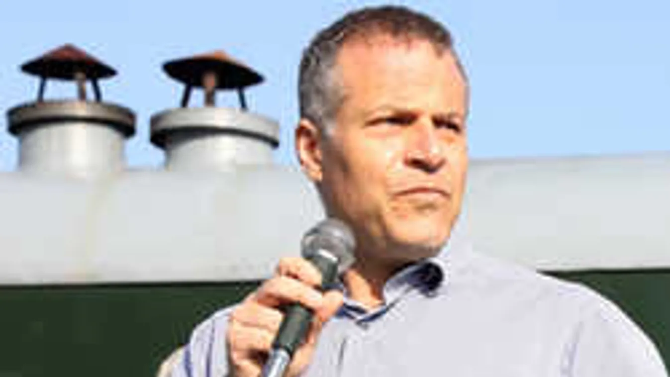 Juhász Péter megfenyegette a feleségét elszerető férfit. Pedig sok pénzt kapott tőle