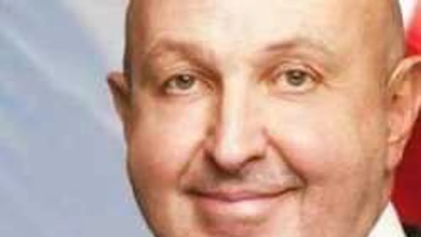 Pisztolyt rántott az olasz képviselőjelölt a késes migráns ellen