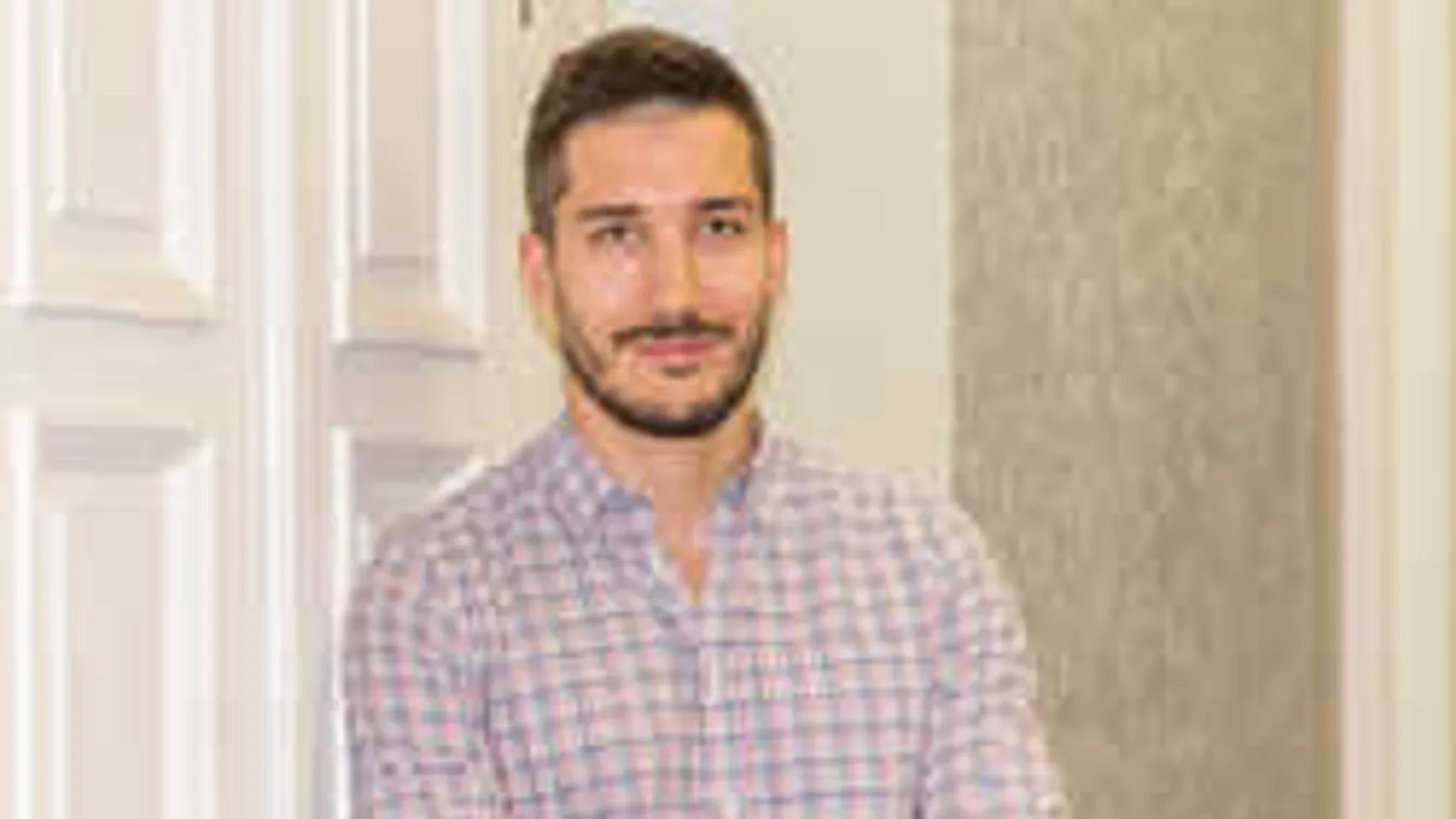 Újabb részletek a szülésről, Pál Dénes az apaság örömeiről vallott