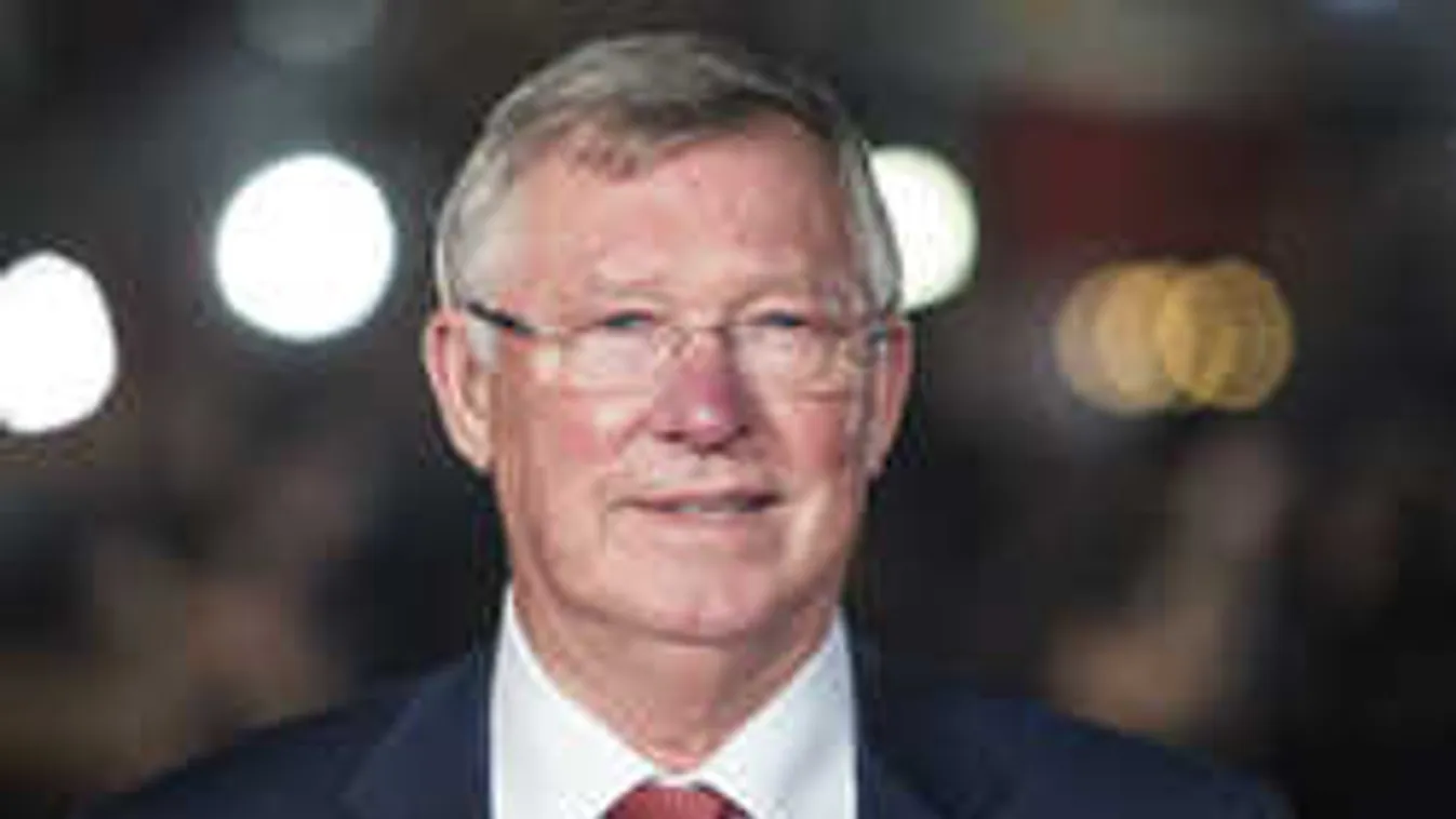 Megható videó: agyvérzése után újra nyilvánosság elé állt a legenda