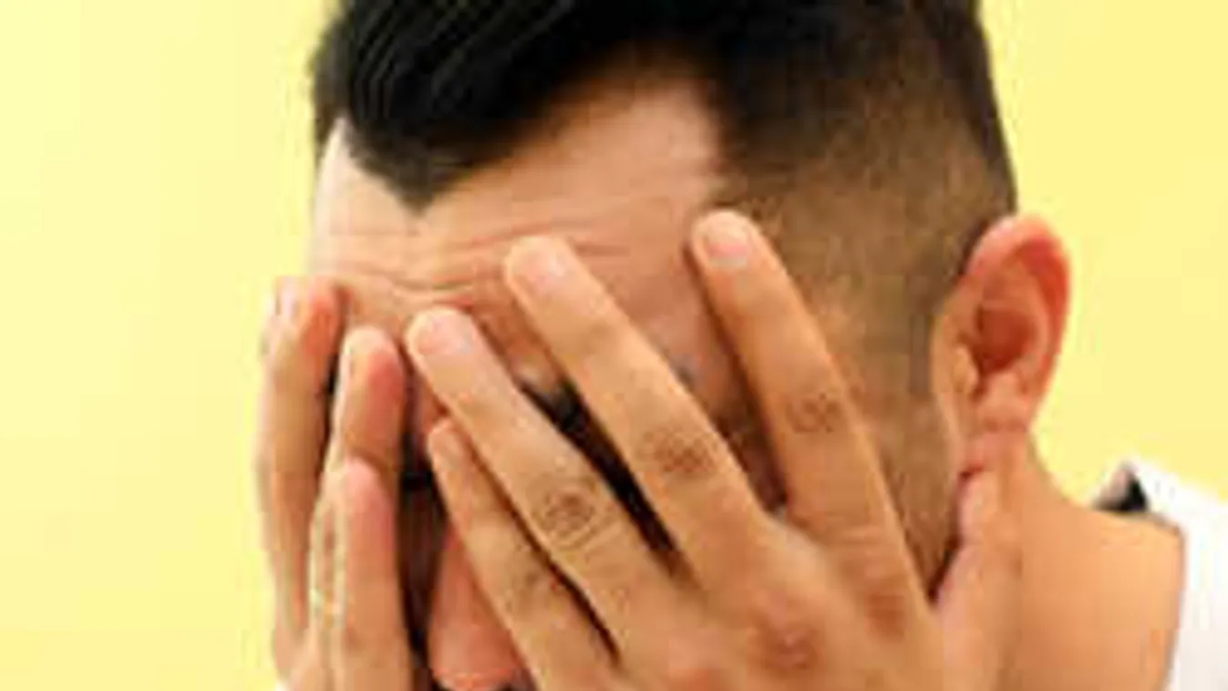 Nem volt pénze, sírt a mélyszegénység miatt a magyar énekes