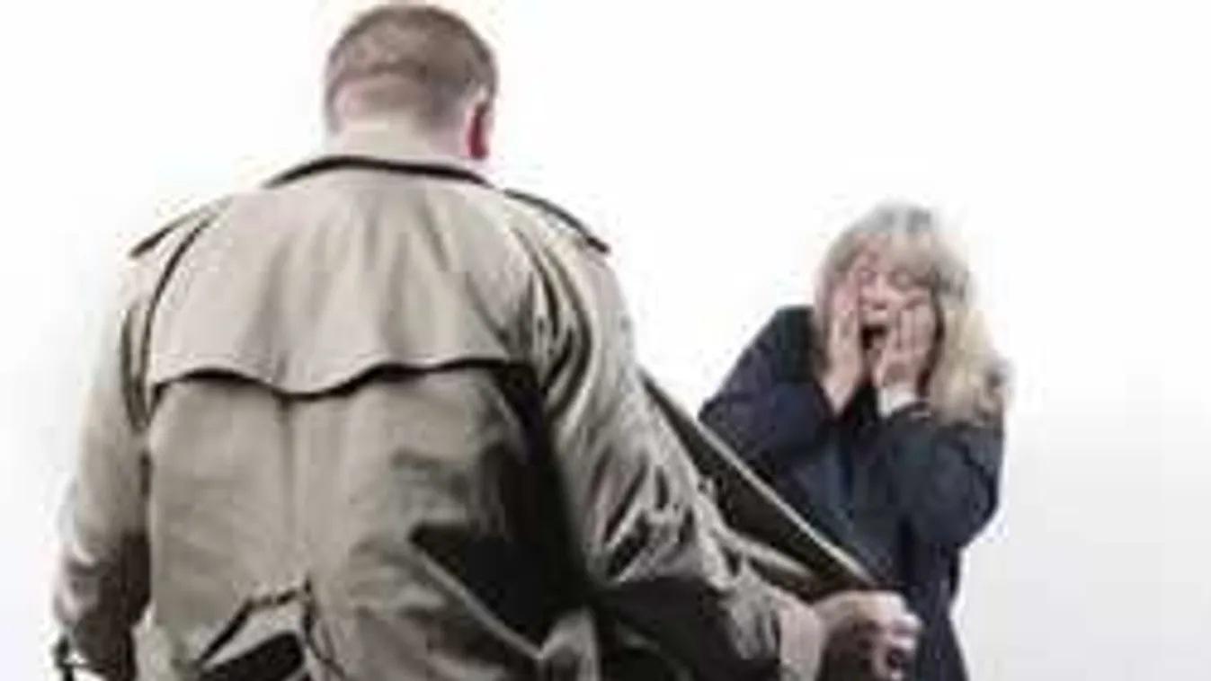 Szatírveszély Békéscsabán! Mindenki legyen óvatos, aki arra jár!