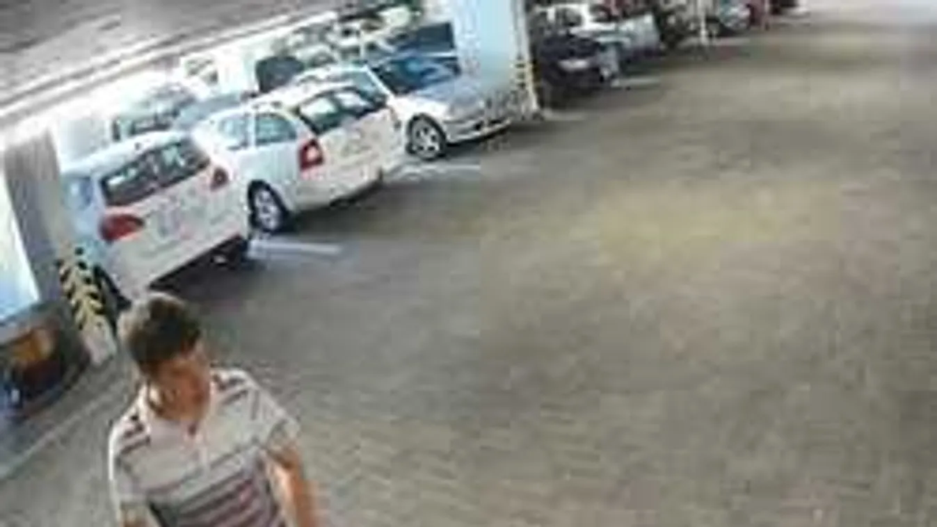 Aljas dolgot művelt ez a fiatal egy győri parkolóházban, lekamerázták