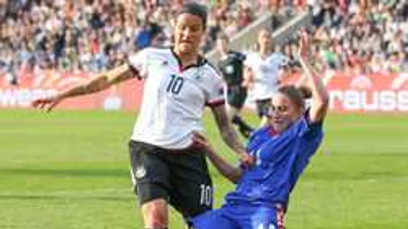 Súlyos betegséggel küzd, a magyar sztárért aggódnak