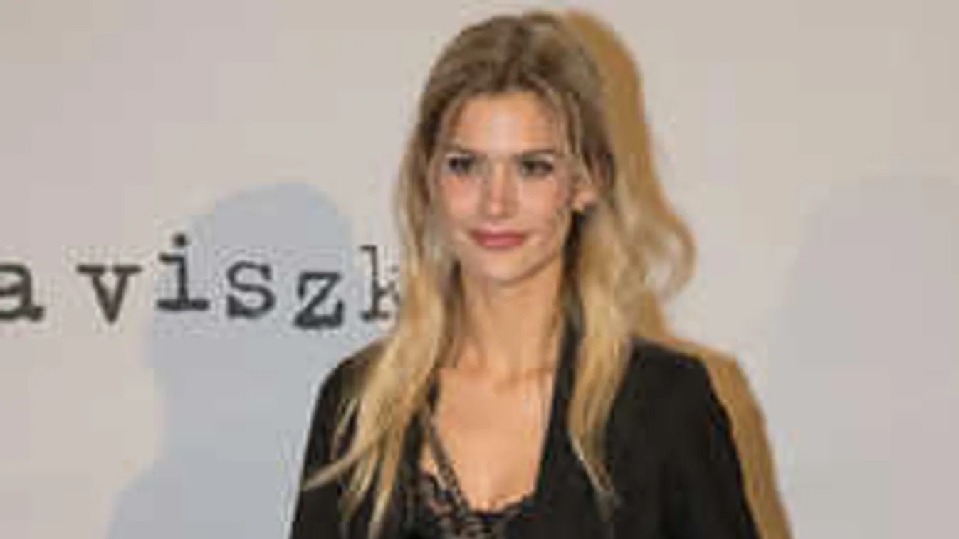 Elképesztő hírt kapott az esküvője előtt Weisz Fanni!