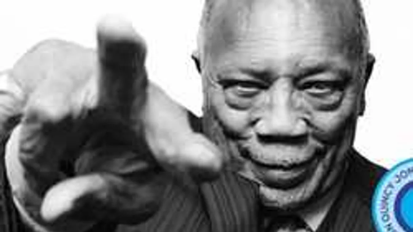 Világsztárt is kimenekítettek a tűz miatt a budapesti szállodából