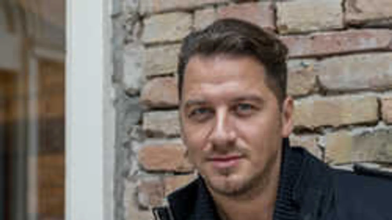 Ez nem jött be: Kiakasztotta rajongóit a magyar énekes