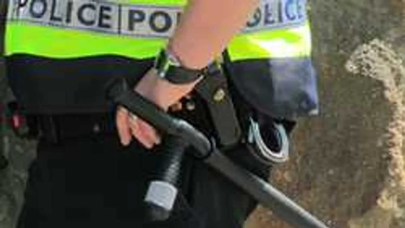 Saját zsebre dolgozott az álzsaru a pesti belvárosban