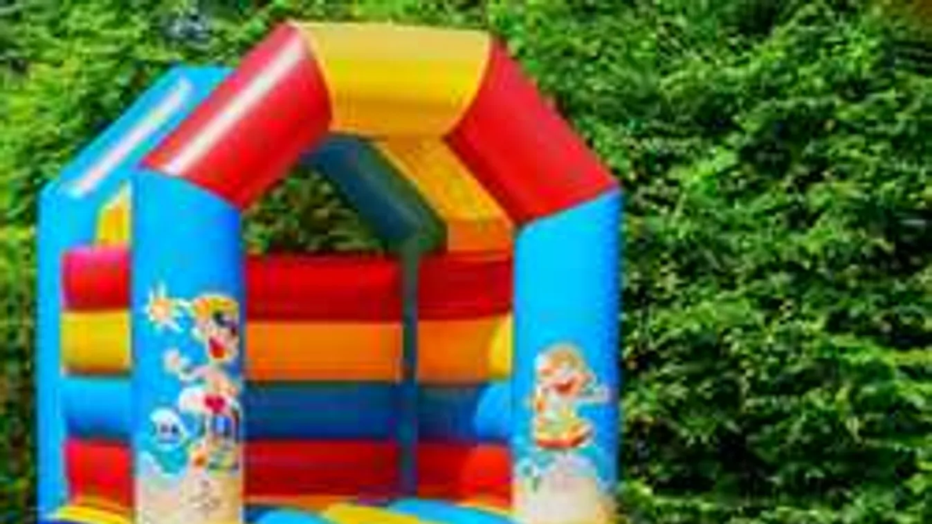 Ugrálóvár-tragédia: szigorúbb szabályozást!