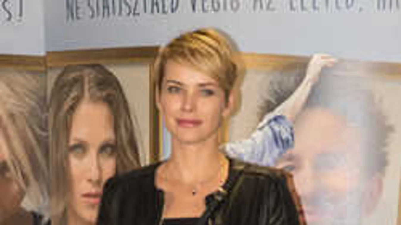 Teljesen elállt a lélegzetünk: Bikinire vetkőzött Osvárt Andi