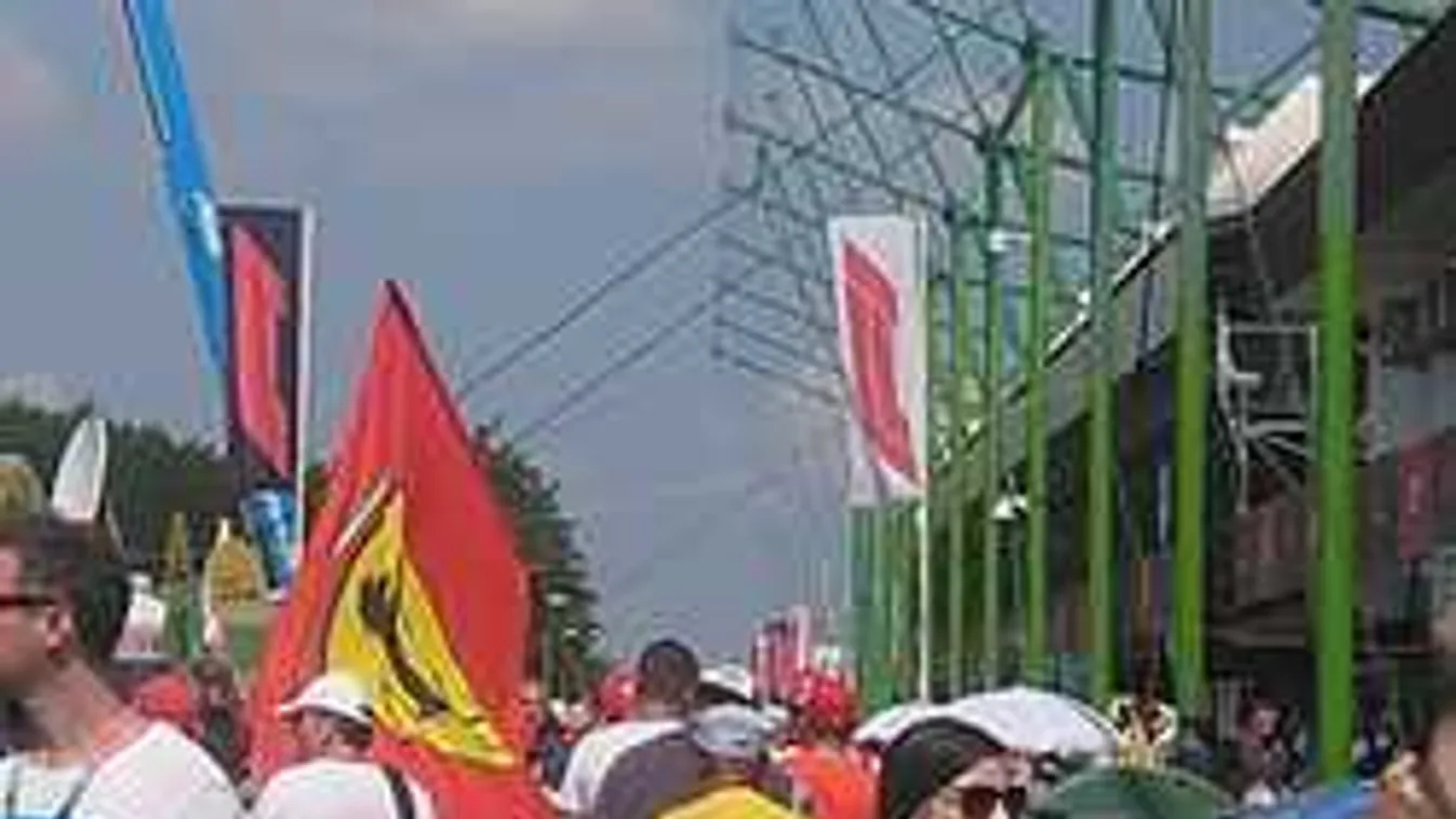 Így szedik meg magukat a jegyüzérek a Hungaroringen, durván dől a lé