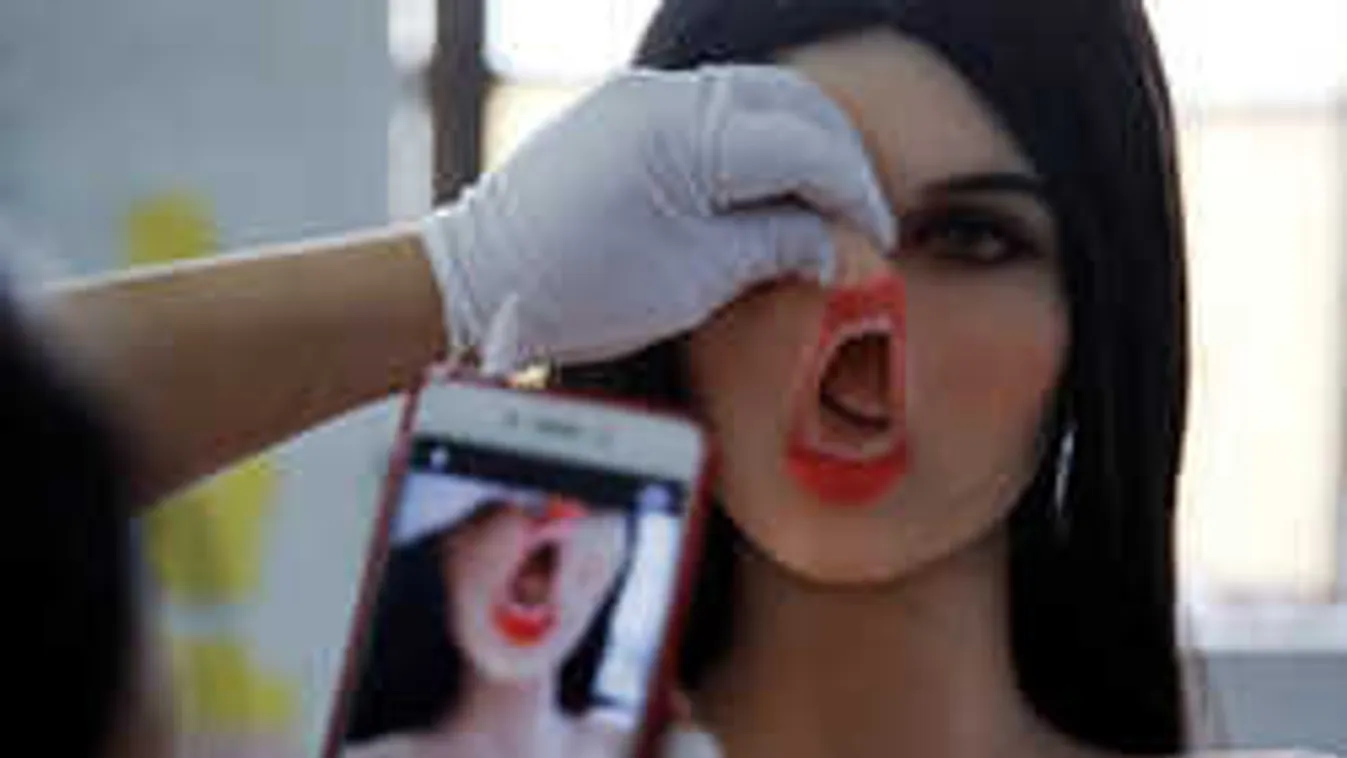 Sokkoló fotók szivárogtak ki a hírhedt kínai szexbabagyárból