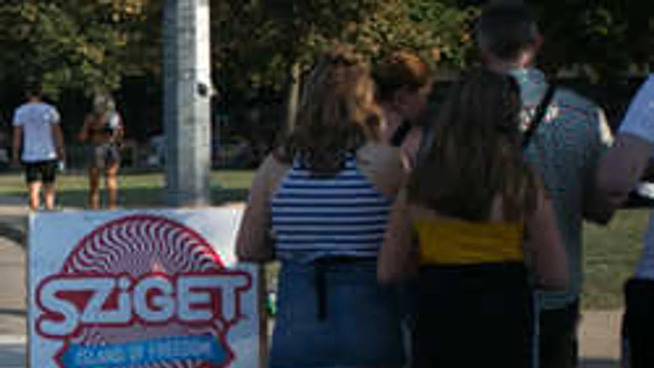 Sosem találnád ki, mit kínálnak a Szigeten a borfaluban