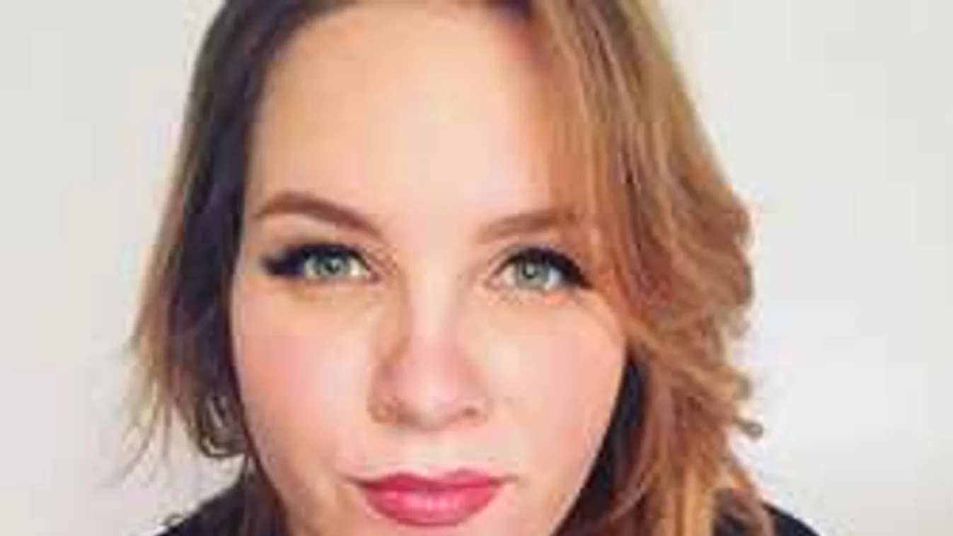 Ez a valóság! Így néz ki Tóth Vera fürdőruhában