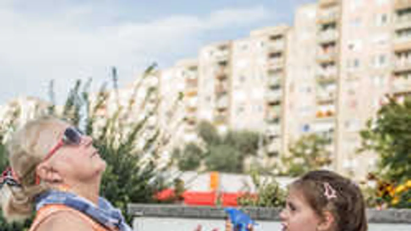 Ezekkel a trükkökkel küzdenek a hőség ellen a leleményes magyarok