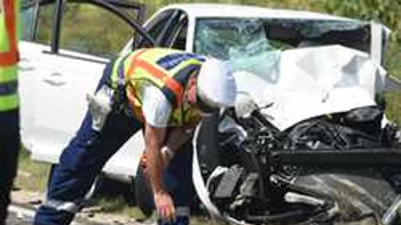 Most közölte a rendőrség: egy ember meghalt, négy életveszélyesen megsérült Kőszegnél