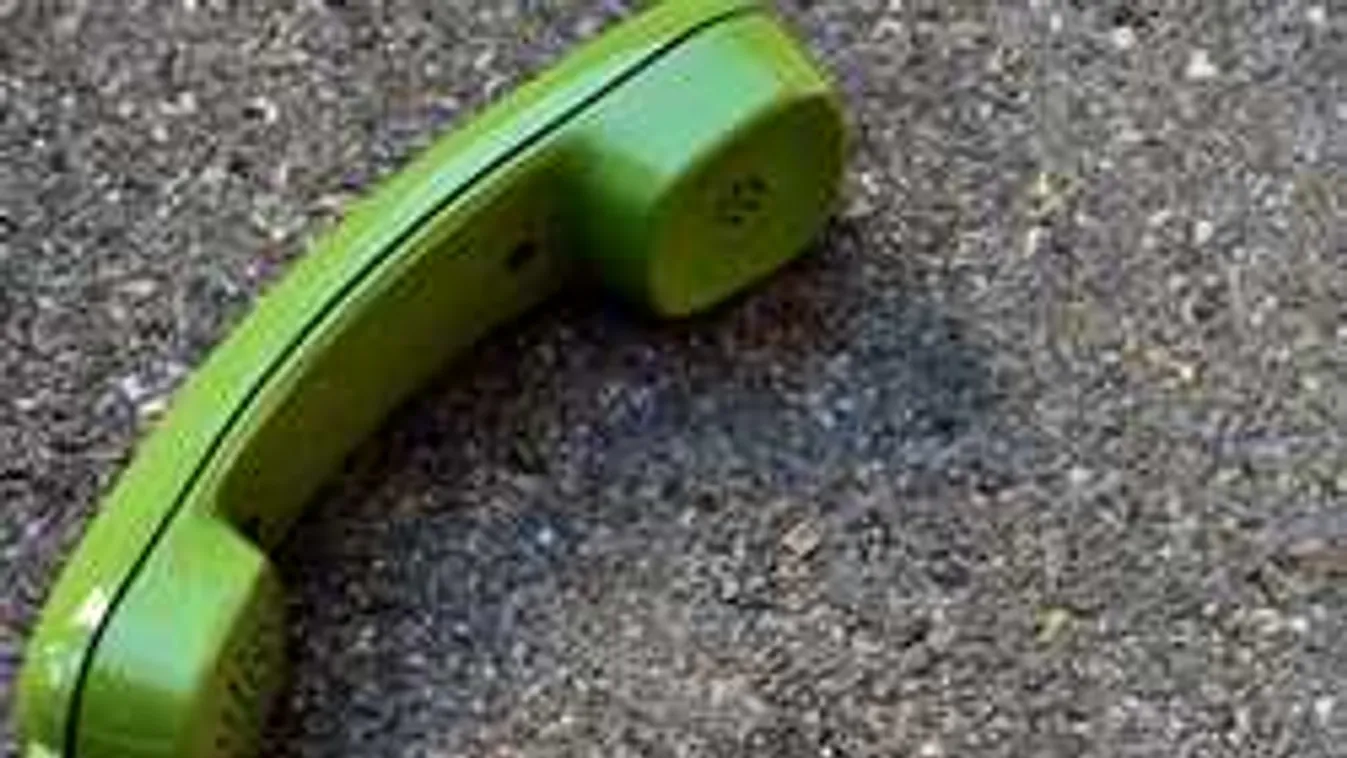 Teljes készültség a jászsági üzemben, kiürítették az épületet