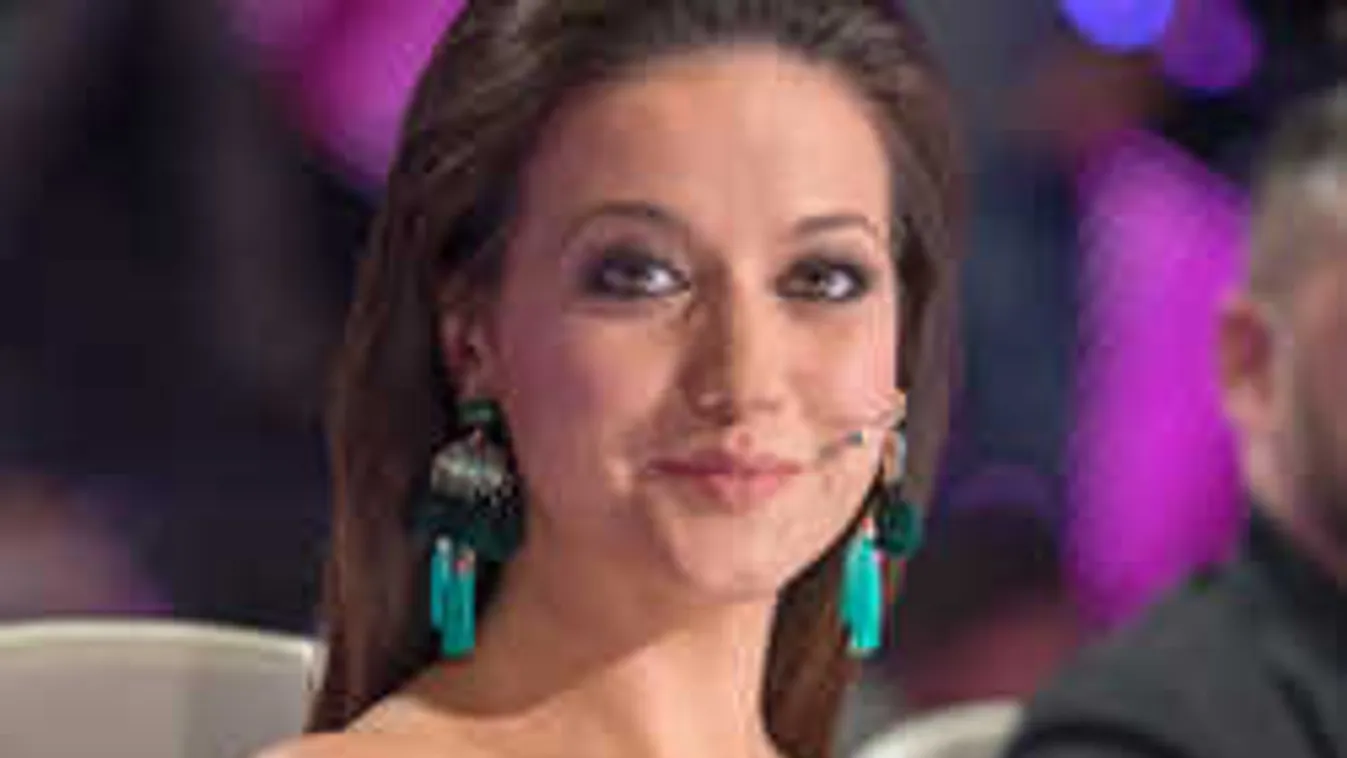 Ez történt szülés után a magyar sztárénekesnővel: először beszélt róla