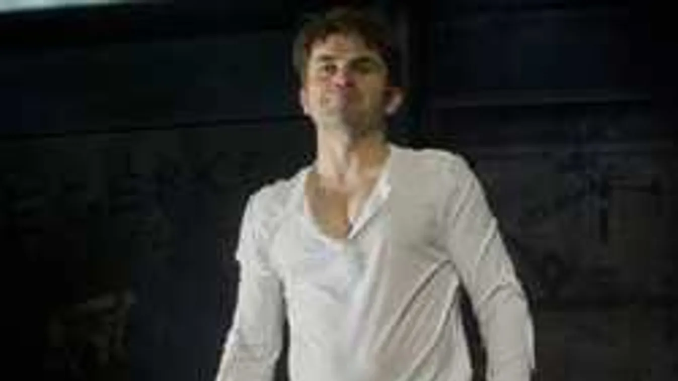 Nem találod ki, hány éves lett ma Adam Sandler magyar hangja