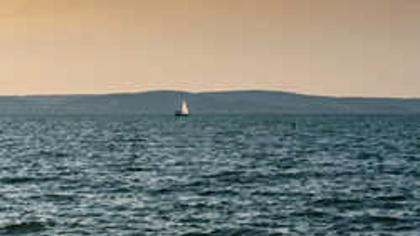 "Fekvő, mozdulatlan emberek mindenhol" - megrázó beszámoló a balatoni villámcsapásról