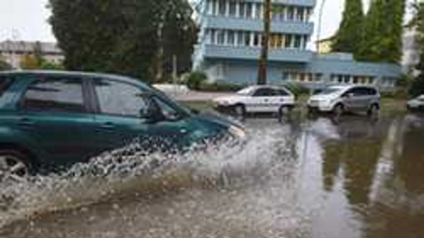 Lehet, hogy épp feléd tart a durva vihar! Térképen a veszélyzónák