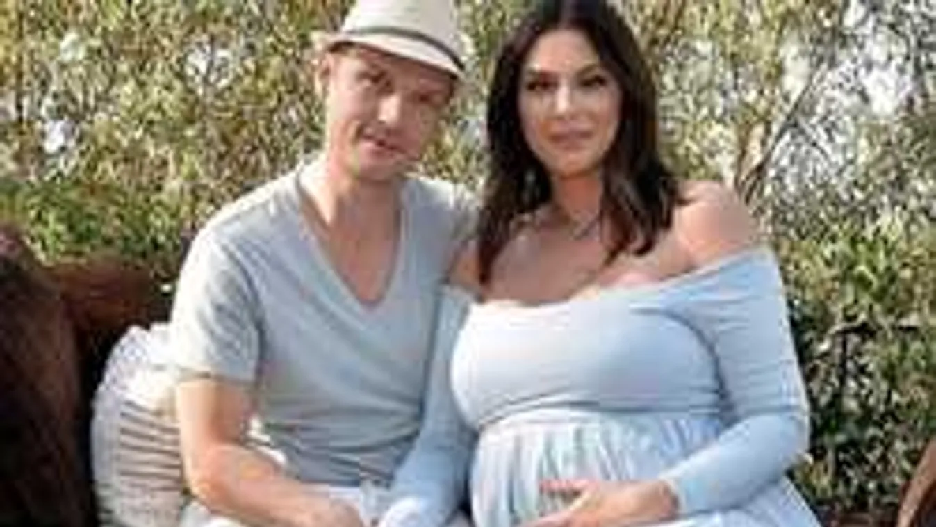 Megrázó hírt közölt a sztárapuka: elvesztették várva várt kislányukat