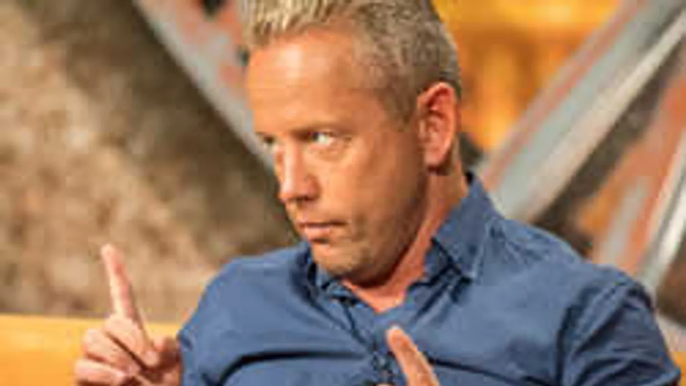 Schobert Norbi riadót fújt: Rippel módszere veszélyes