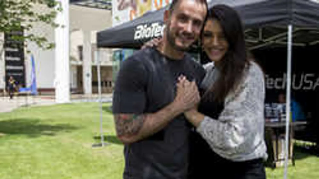 Vizsgálatra megy férjével a várandós Kulcsár Edina - Fotó