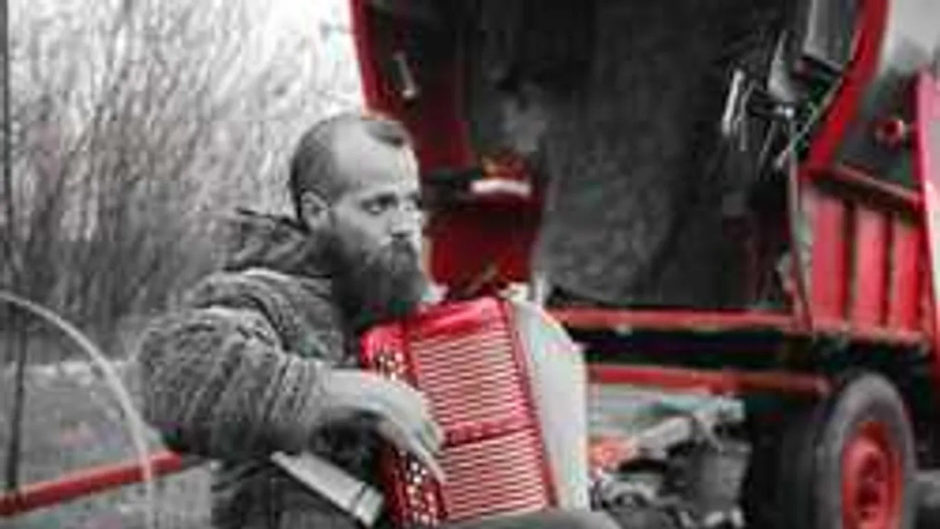 Halálra gázolták Franciaországban a magyar vándort